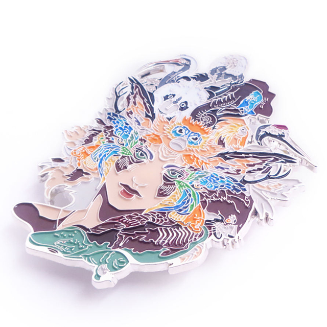 Lencana Pin Enamel Keras Besar Anime Tersuai