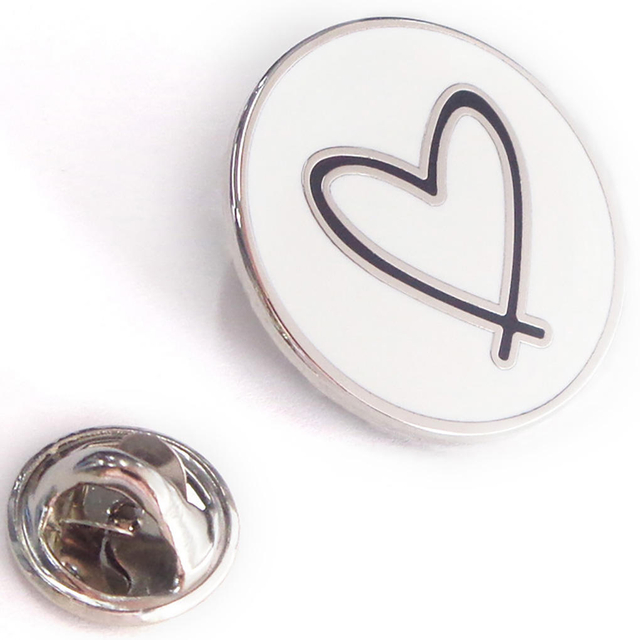 Pin Lapel Keras Logam Tersuai Berkualiti Tinggi Pin Enamel Perubatan Lembut