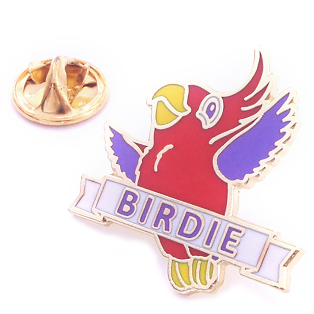 OEM Pembuatan Logam Tersuai Aloi Zink Pin Lapel Keras Pin Enamel Helang Lembut