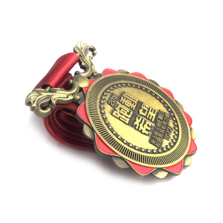 Pingat Akademi Peringatan Maraton Tersuai Pingat Perak Pingat Sukan Blok Perarakan Singapura