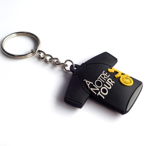 2023 Borong Rubber Key Chain Club Soccer Custom 3D Soft Pvc Keychain T-shirt Cloth Keyring